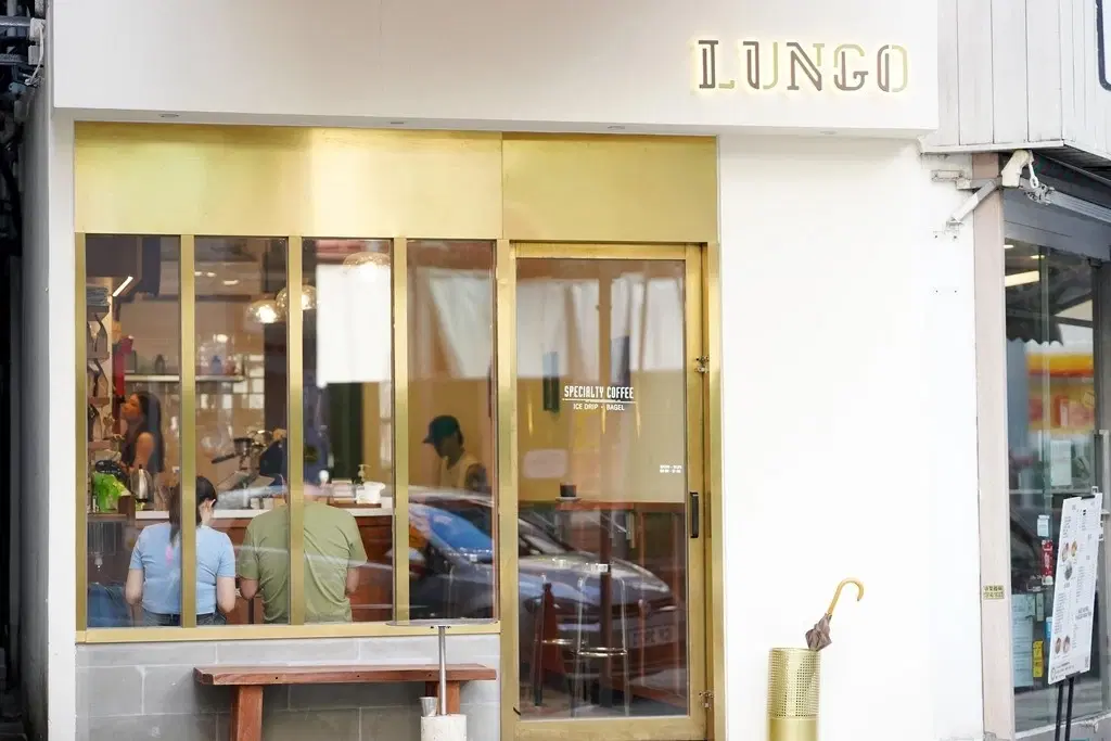LUNGO (MONG KOK) — cafe interior by Cereal Project, Hong Kong 2025